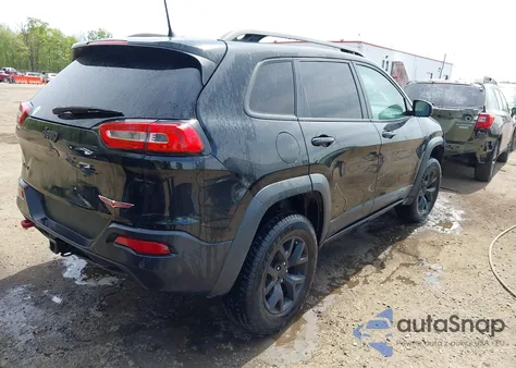 2016 Jeep Cherokee Trailhawk from USA, damaged, VIN 1C4PJMBS1GW226864